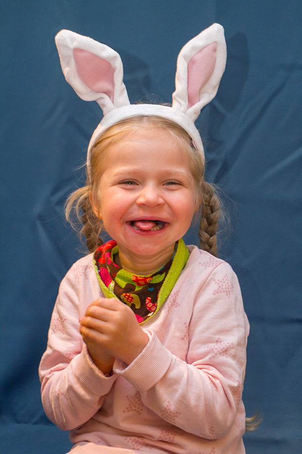 Ailina Schwerholt (5 Jahre alt)